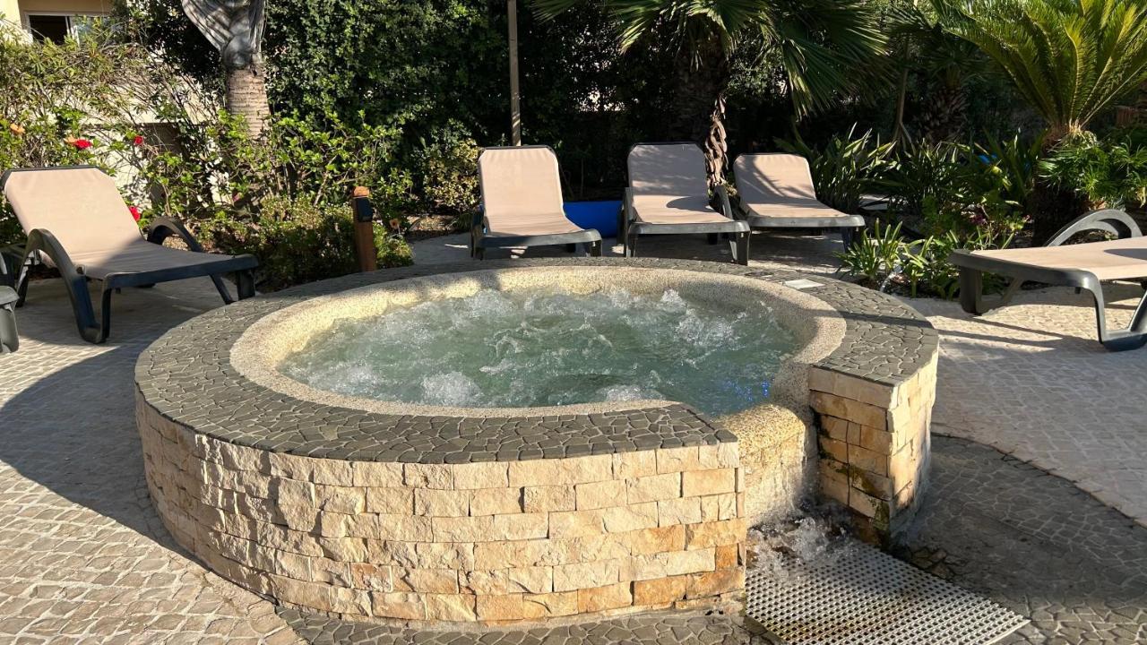 Ocean Village Luxury 2 Bed 2 Bath Apartment - Amazing Views - Pools And Jacuzzis Gibraltar Extérieur photo