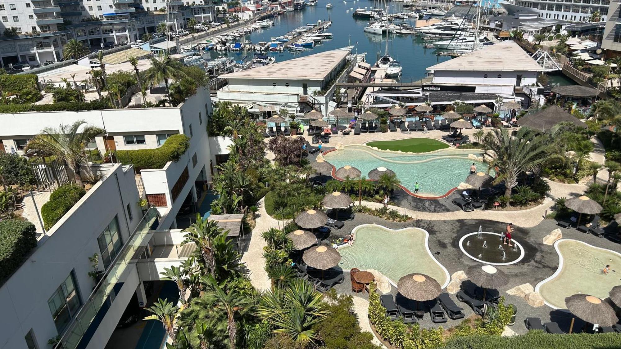 Ocean Village Luxury 2 Bed 2 Bath Apartment - Amazing Views - Pools And Jacuzzis Gibraltar Extérieur photo