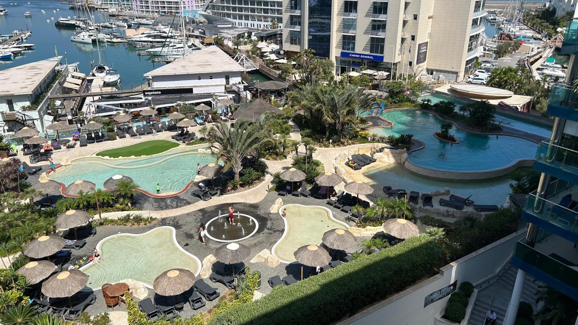 Ocean Village Luxury 2 Bed 2 Bath Apartment - Amazing Views - Pools And Jacuzzis Gibraltar Extérieur photo